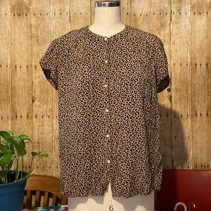 Old Navy Leopard print blouse